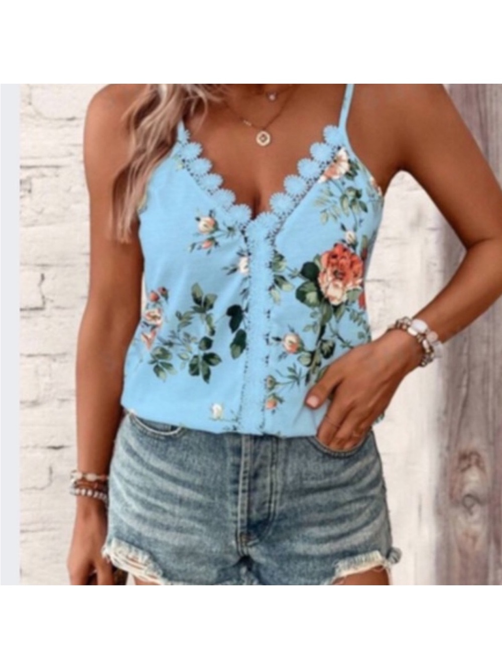 New blue floral spaghetti Strap cami top - Picture 5 of 7